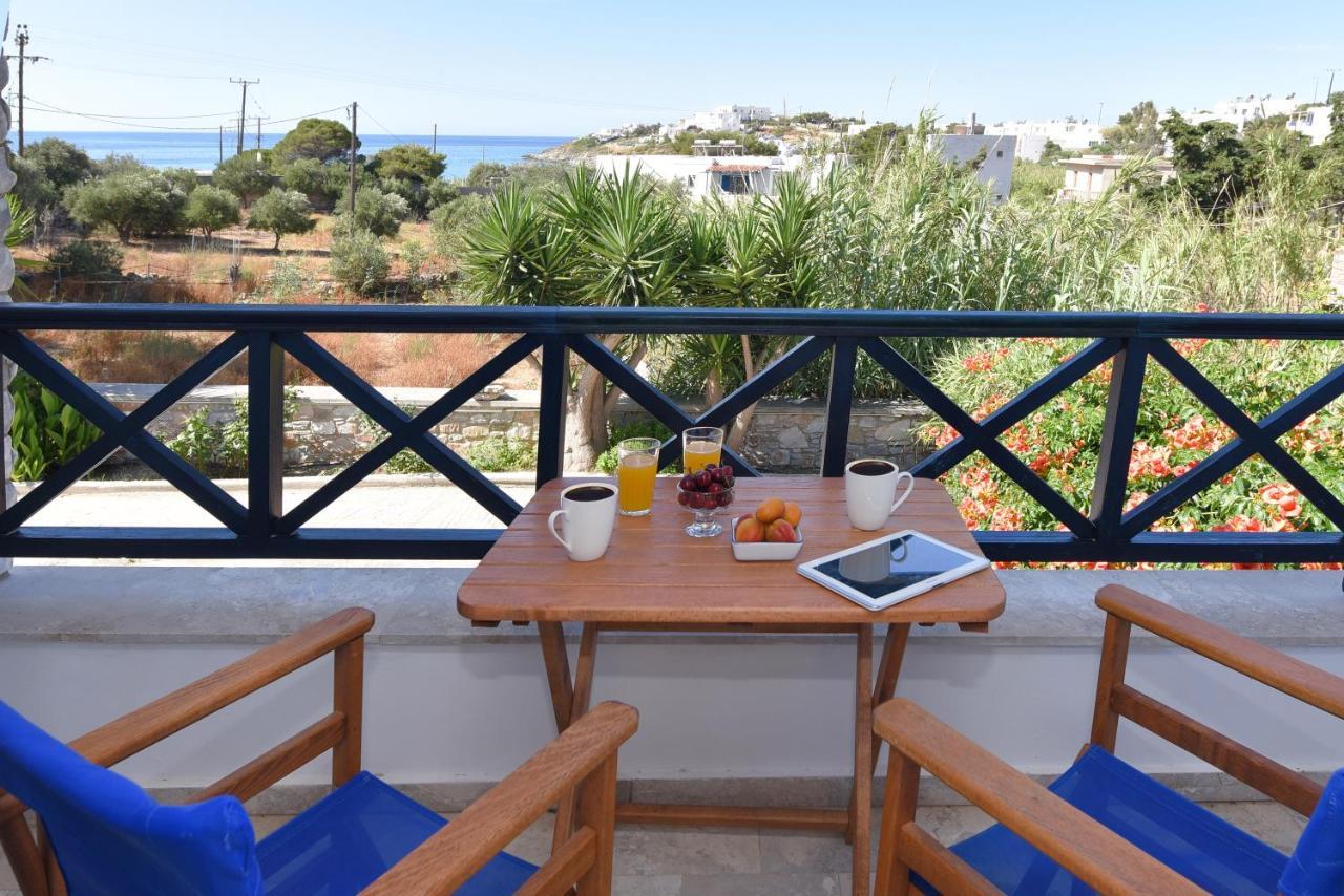 Glafki Studios Syros Mégas Yialós-Nítes 外观 照片